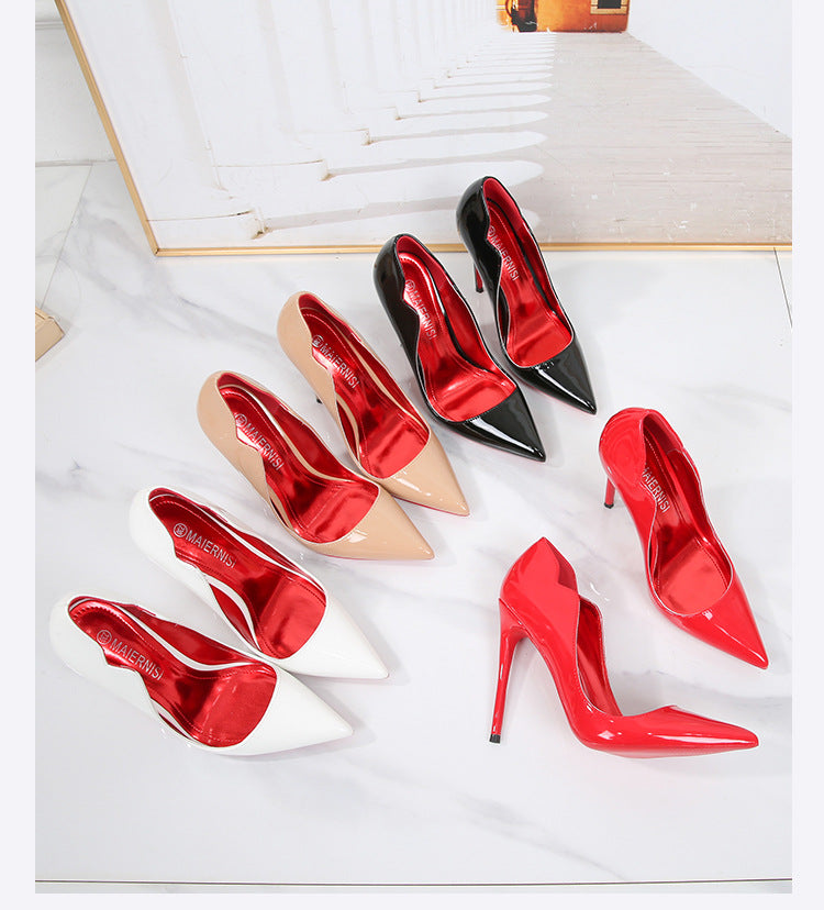 European and American Nightclub Costume Party sissy High Heels Women Thin Heels Sexy Black Bed Pointed Toe Large and Small Size French Style Single Shoes for Women